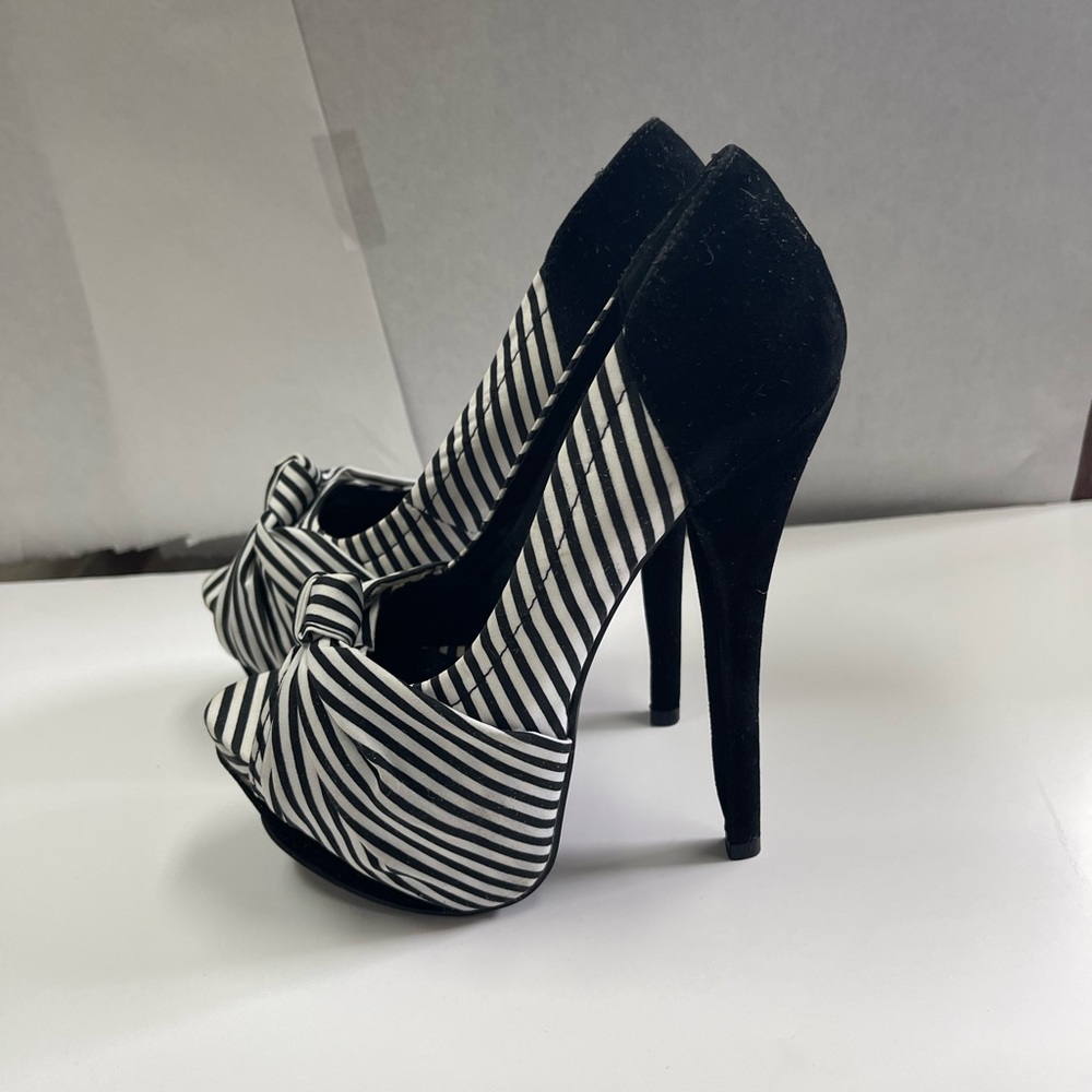 Alba Platform Shoe